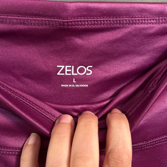 NWT ZELOS Capri Leggings, Shiny Berry, Women’s L - Picture 4 of 7